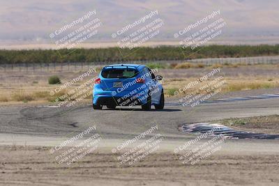 media/Oct-04-2025-OnGrid (Sat) [[44bd565ffa]]/Yellow Group/Grapevine/